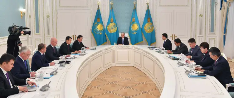 "Где взрывной эффект?": Президент критикует за работу с иностранными инвесторами