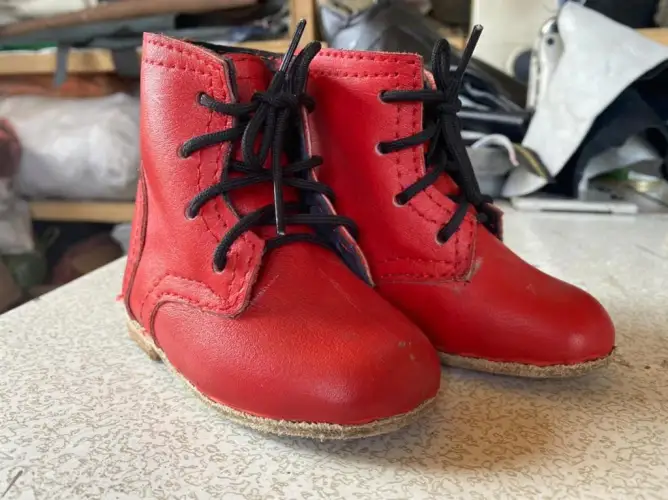 Как Интернет от «Казахтелекома» помог сельскому обувному бренду в разгар пандемии