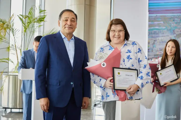 Главный редактор Bestnews.kz Жанар Сердалина отмечена Алгыс хат заместителя Премьер-Министра Казахстана