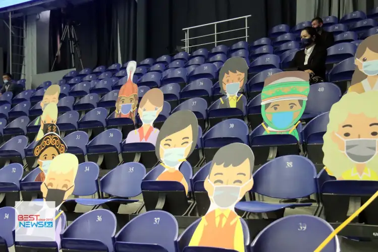 Картонные, но позитивные: как создают настроение участникам и гостям Astana Open ATP 250