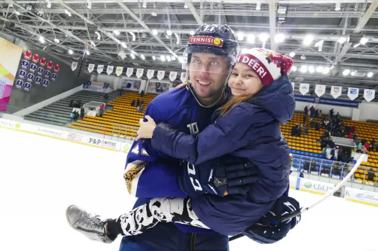 Лихотников напомнил о себе и привел "Торпедо" к победе