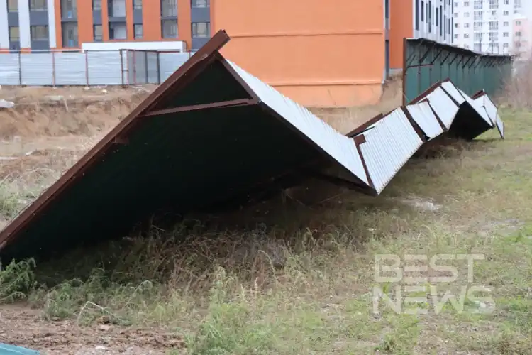 Как выглядит Астана после ночного урагана 