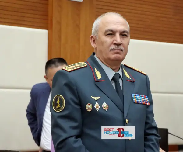 Сына Турлыханова ждет гауптвахта – министр обороны Казахстана