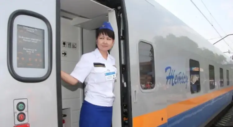 Bestnews.kz поздравляет железнодорожников с профессиональным праздником