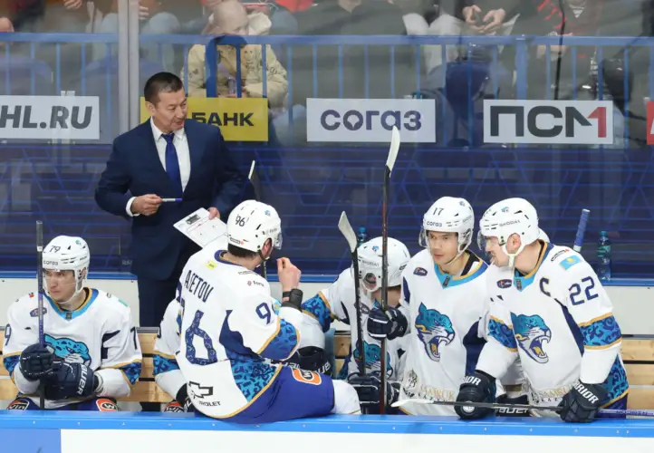 Еще один игрок "Номада" сыграет за "Барыс" в матче с "Сибирью"