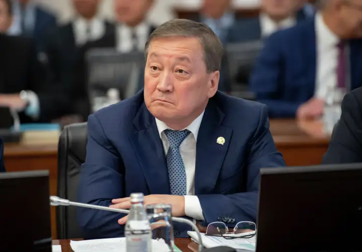 Токаев предложил отправить в отставку министра сельского хозяйства Омарова