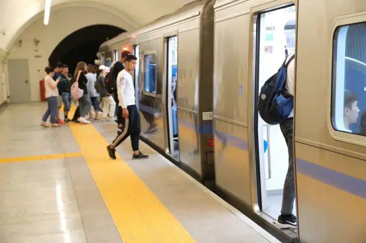 До $1 млрд долларов может составить строительство новых линий метро в Алматы – Досаев