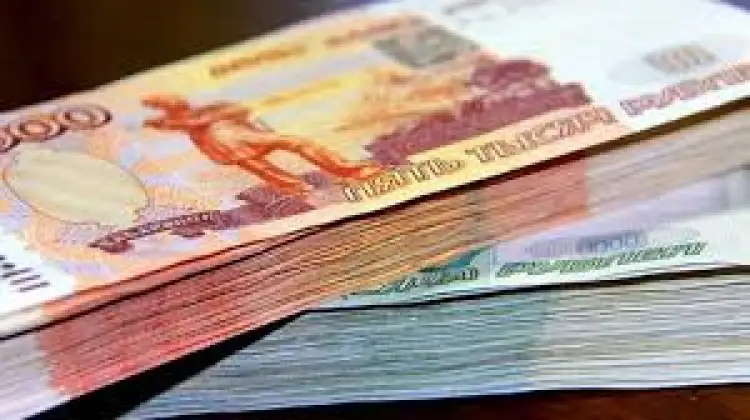 В Казахстане предложили ограничить операции с рублями в «обменниках»