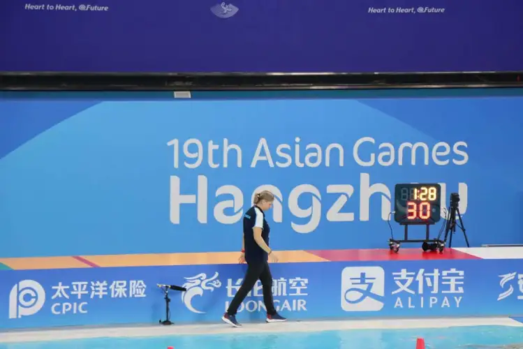 Тяжелоатлеты начинают: за кого в сборной болеем на Азиатских играх 30 сентября