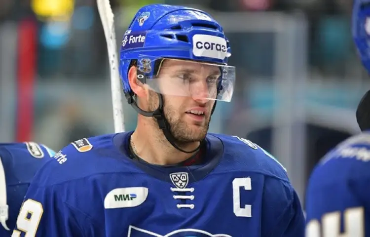 Состав Барыса на последний матч в 2022 году